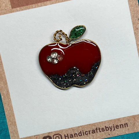 Poison Apple Needle Minder